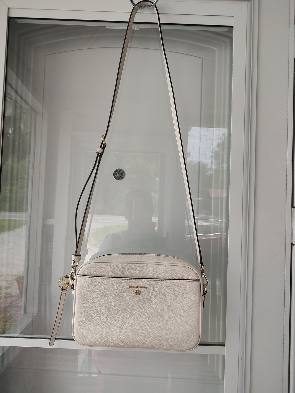 MICHAEL KORS Cream Pebbled Leather Crossbody Bag